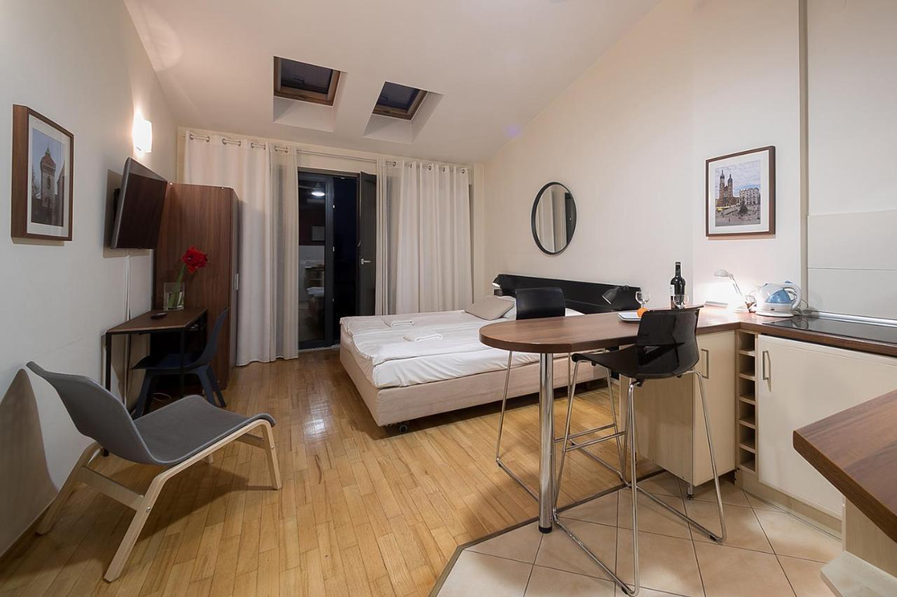 Main Square Studio With Terrace & Air Condition Cracovia Esterno foto